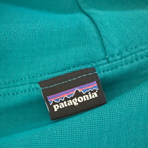 Patagonia Kids Leggings in Vibrant Teal - Picture 2 of 10
